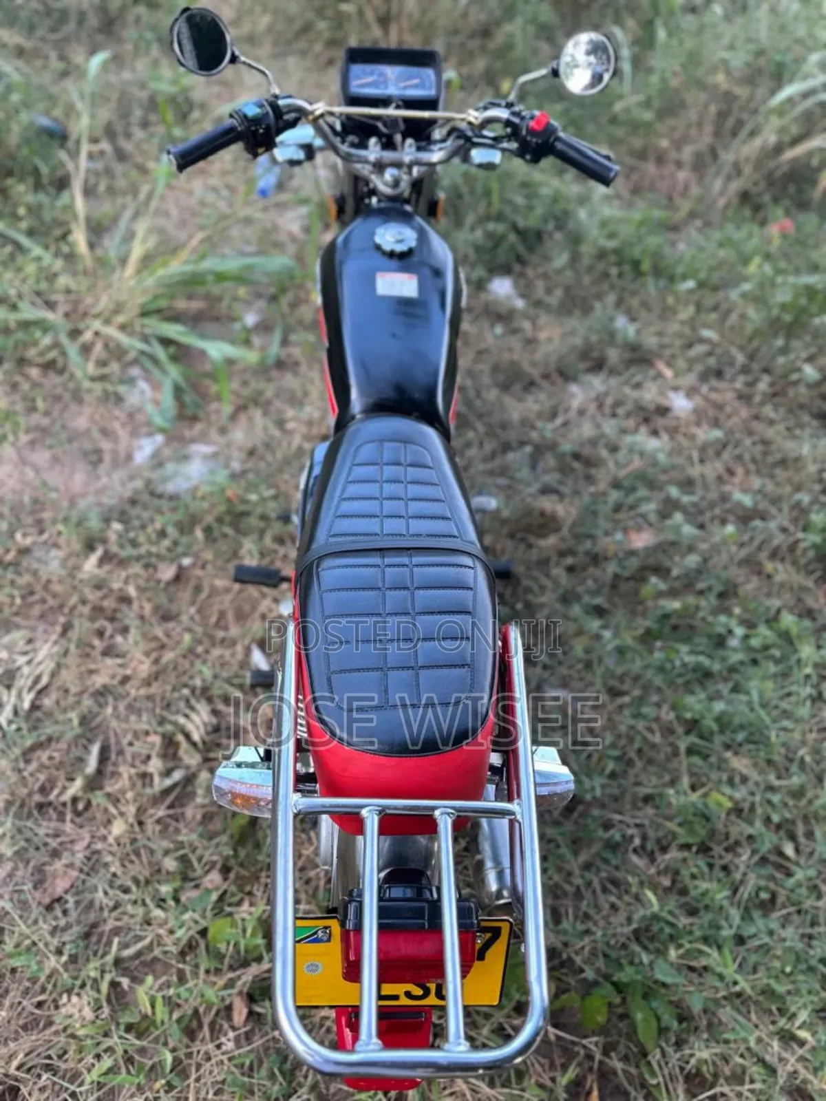 Bajaj CT 125X 2025 Black