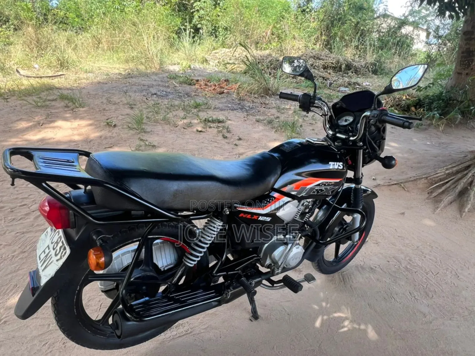 TVS HLX 125 2026 Black