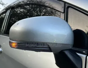 Toyota Ractis 2011 Silver