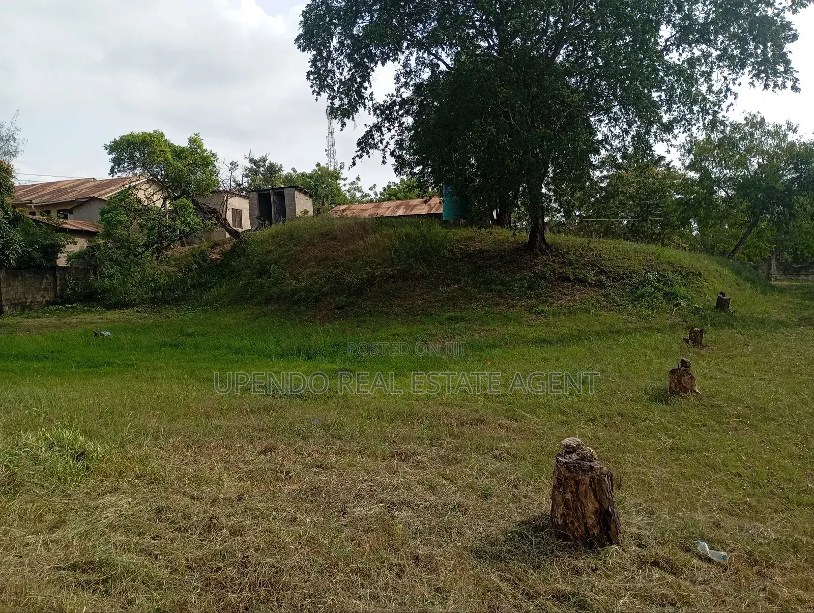 6bdrm Bungalow in Iringa Morogoro Road, Mbezi for sale