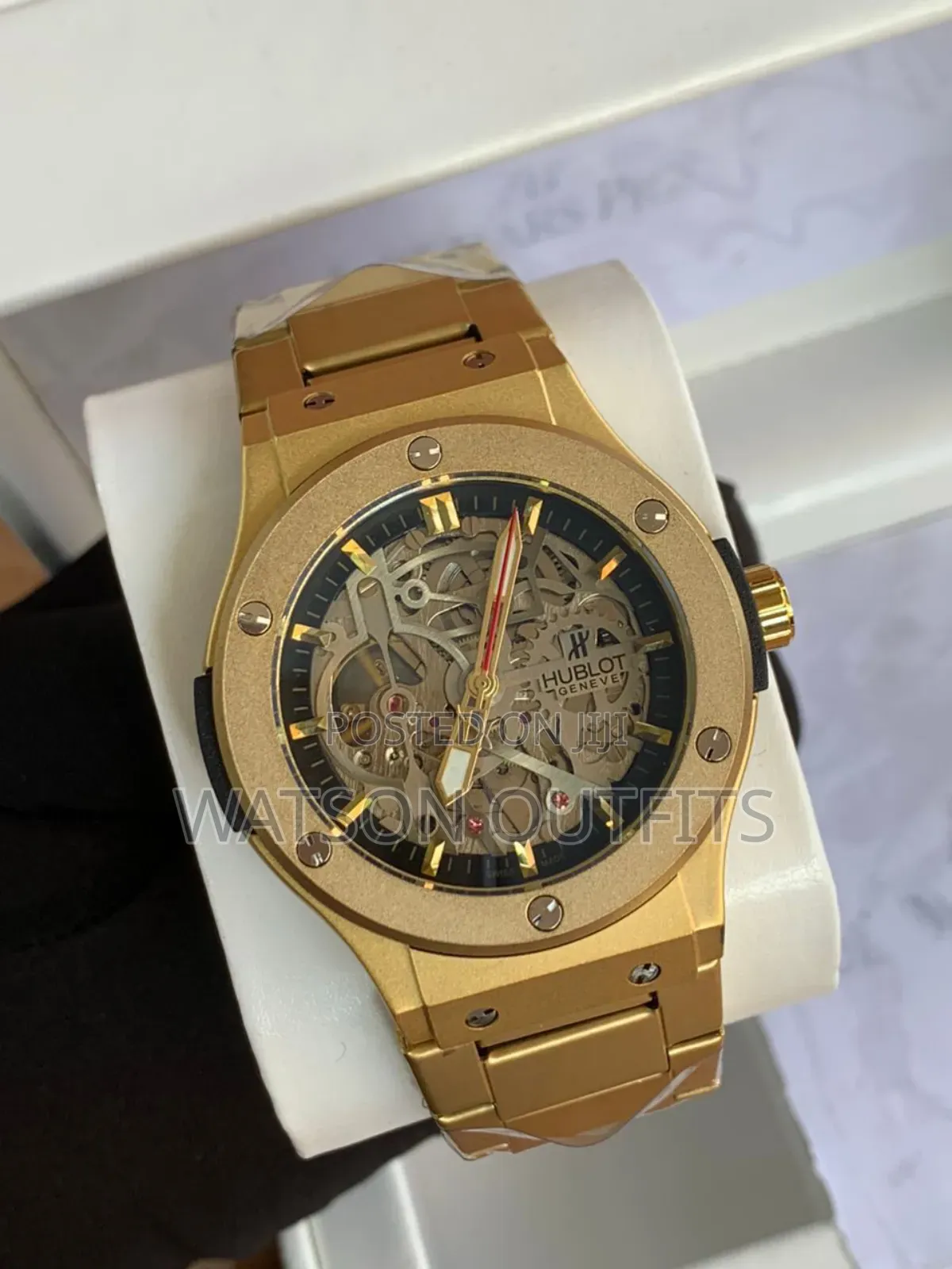 Saa or Watches for Men's Completely Smartly Automatic No Battery Use
