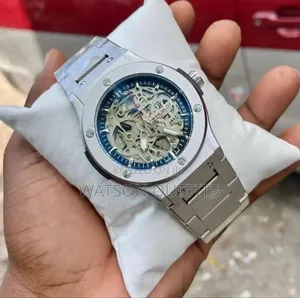 Saa or Watches for Men's Completely Smartly Automatic No Battery Use