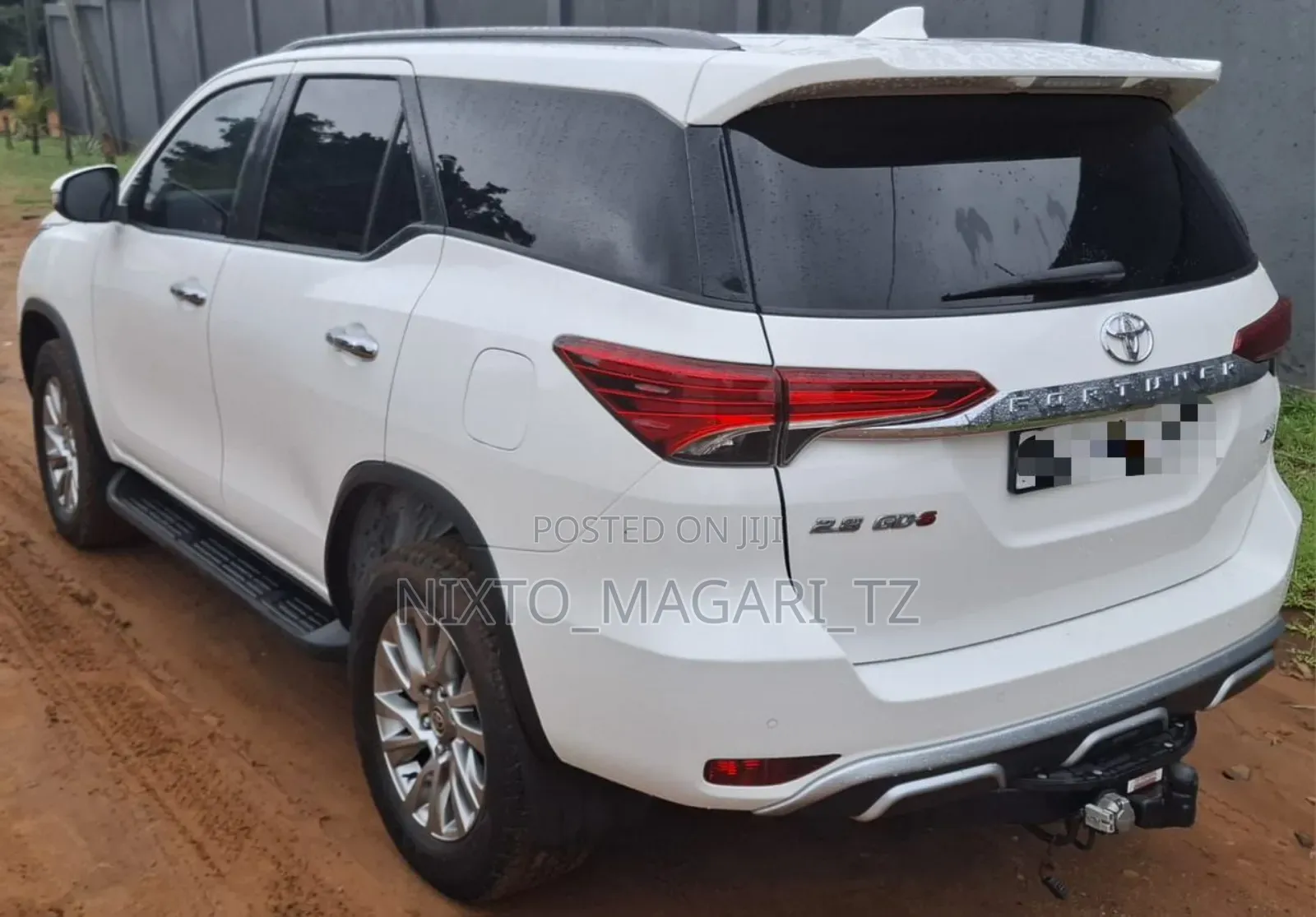 Toyota Fortuner 2022 White