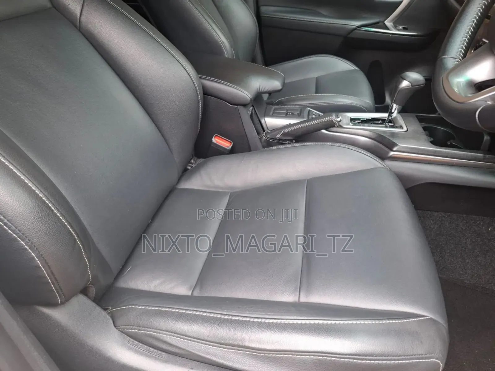 Toyota Fortuner 2022 White