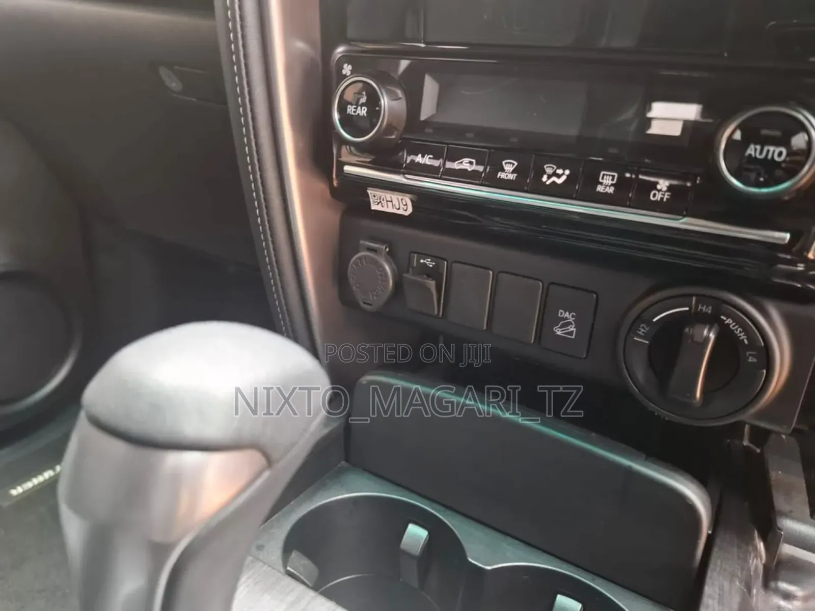 Toyota Fortuner 2022 White