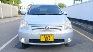 Toyota Raum 1.5 AWD 2007 Blue