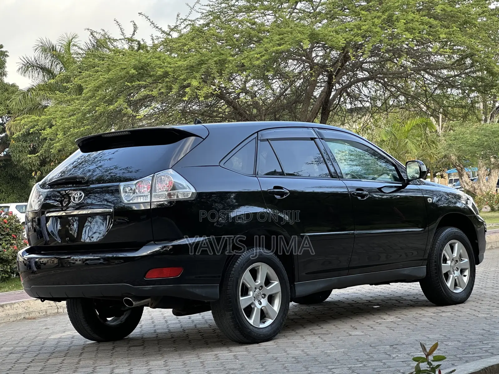 Toyota Harrier 2006 Black