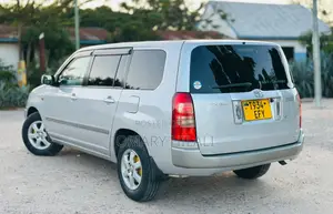 Toyota Succeed 2008 Silver