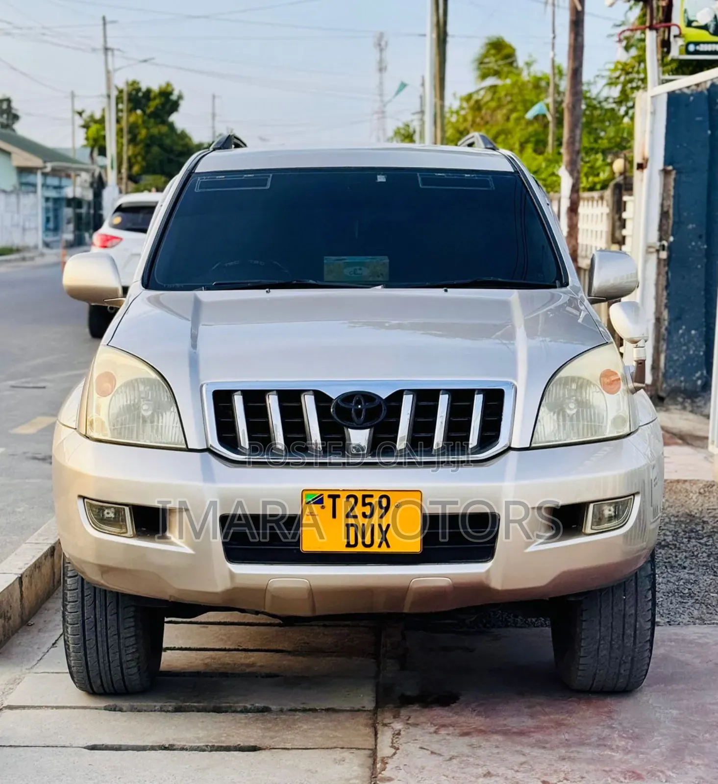 Toyota Land Cruiser Prado 2006 Gold