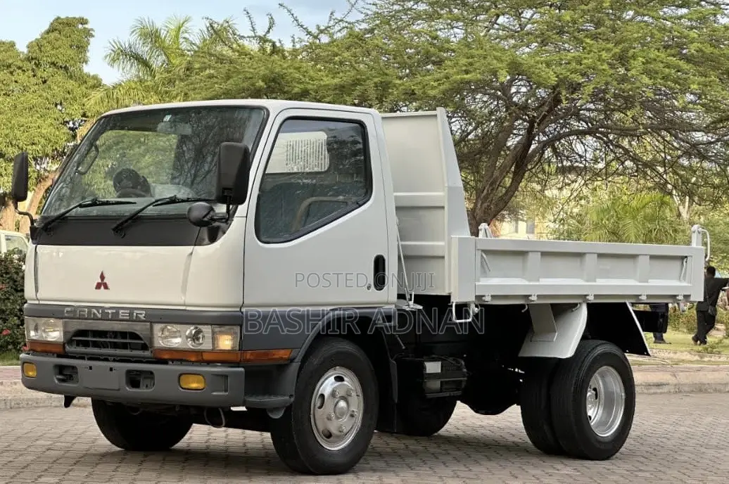 Mitsubishi Canter Tipper 2.5 1999 White
