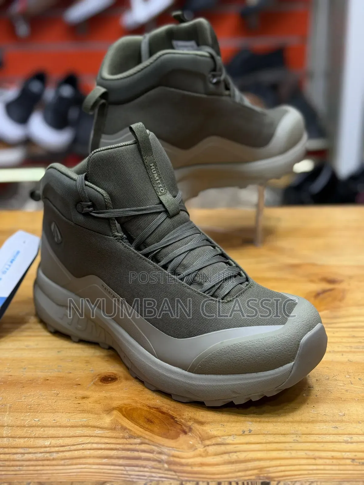 Humtto Shoes
