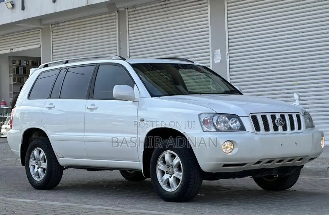 Toyota Kluger 2001 White
