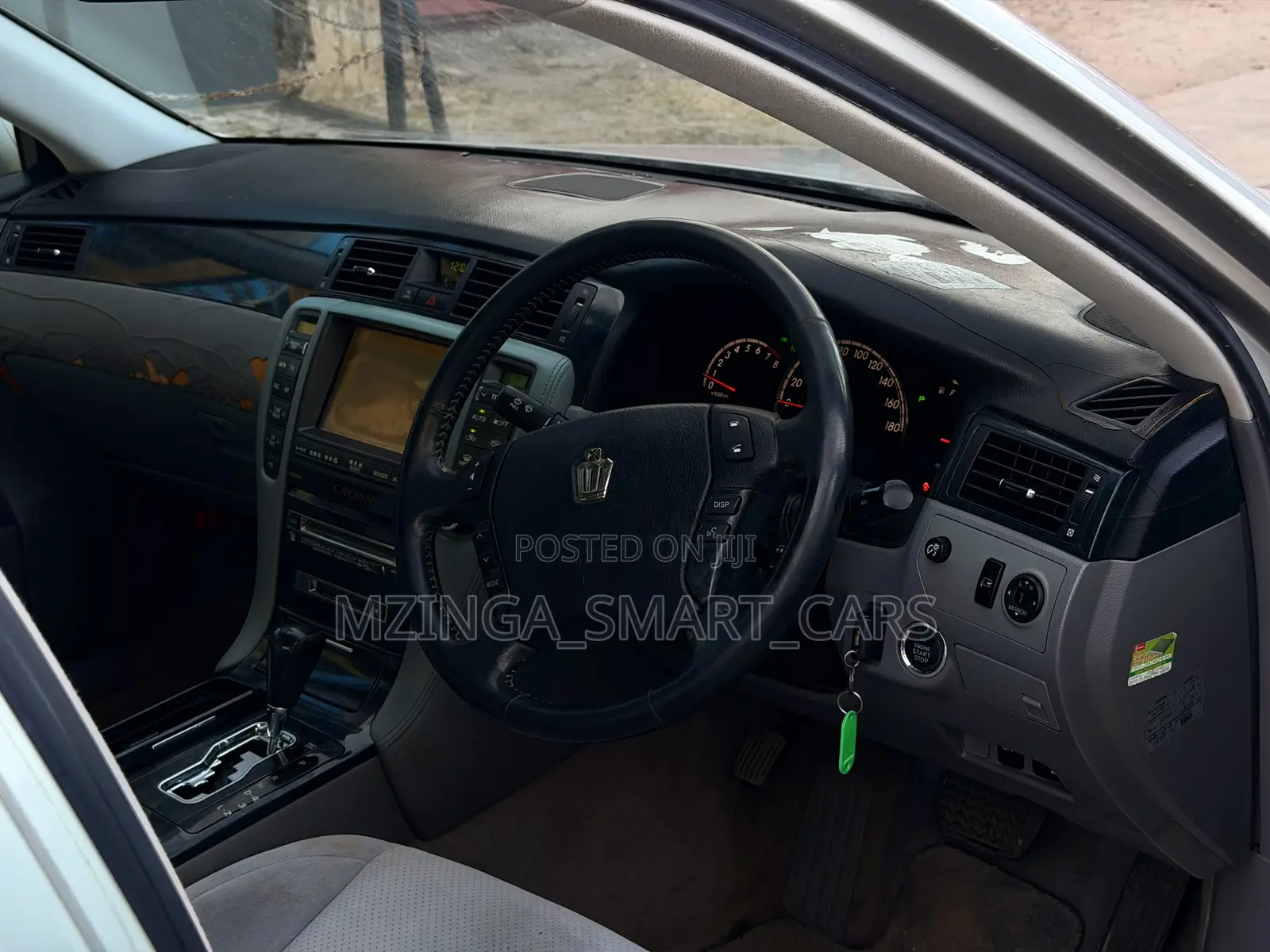 Toyota Crown 2004 Silver