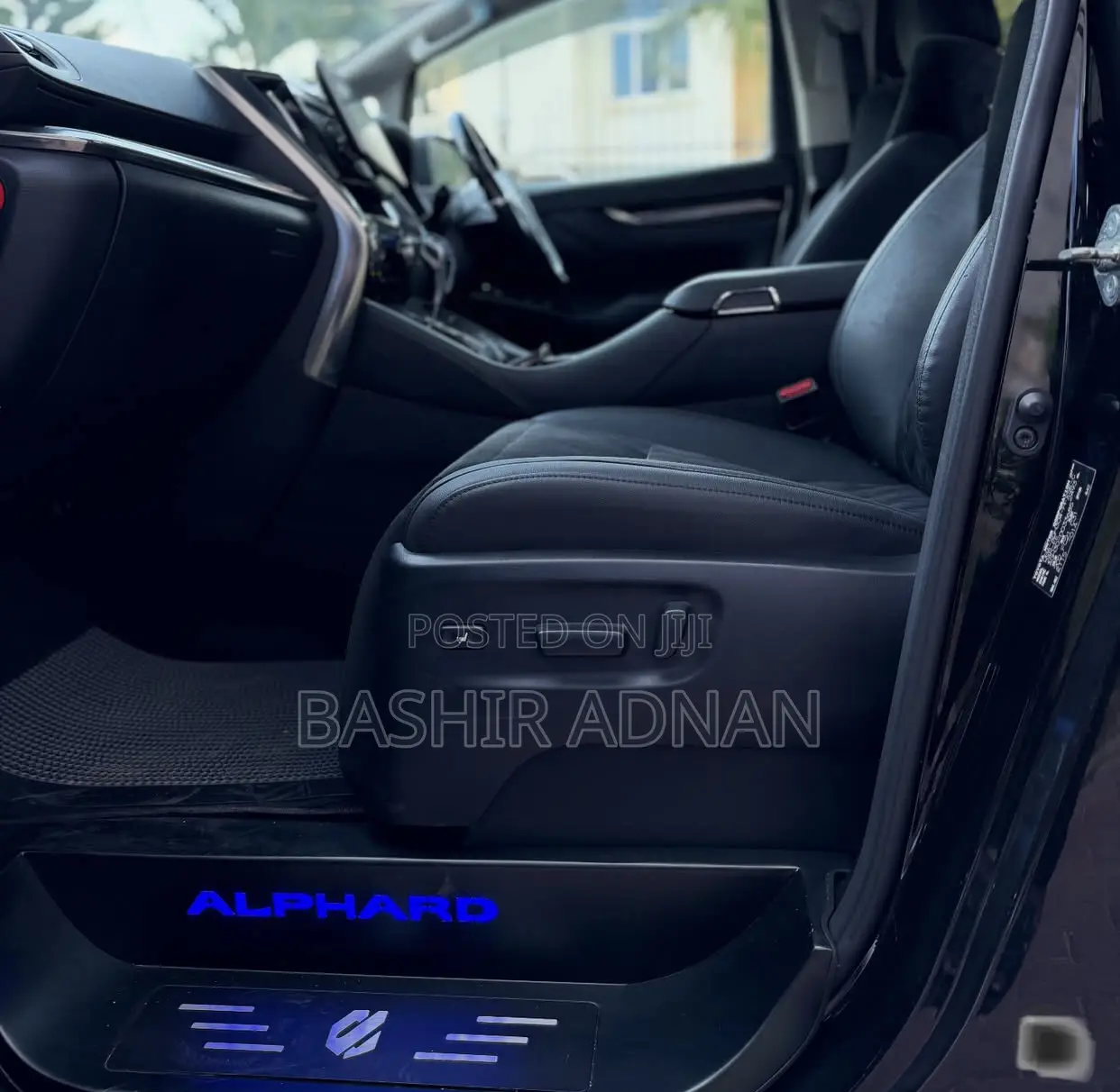 Toyota Alphard 2.5 Petrol FWD 2017 Black