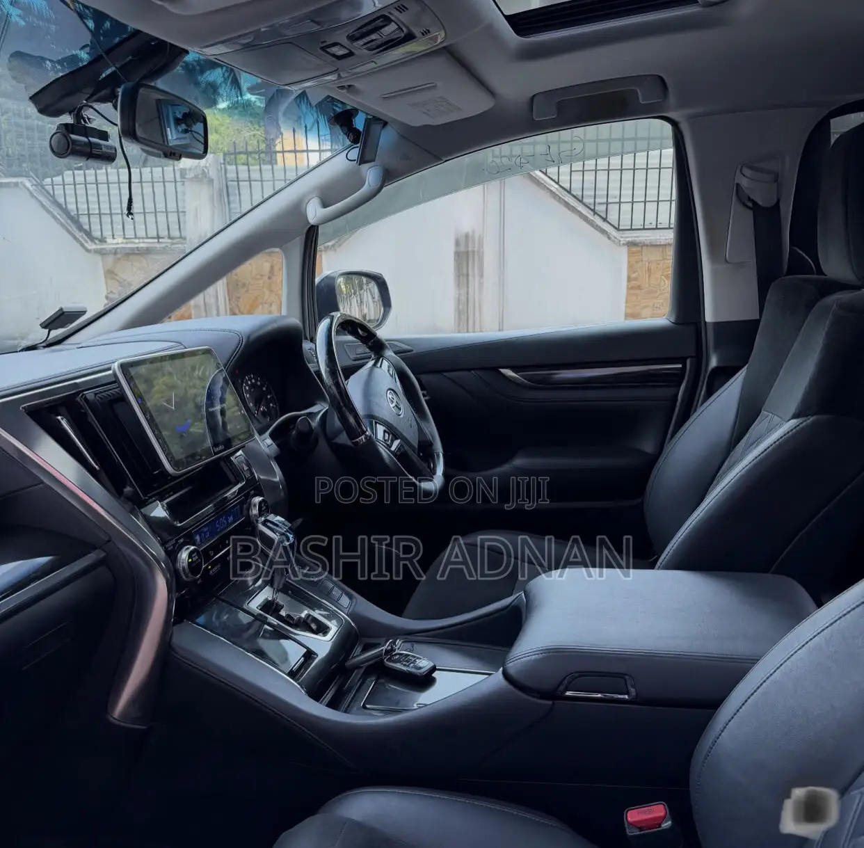 Toyota Alphard 2.5 Petrol FWD 2017 Black