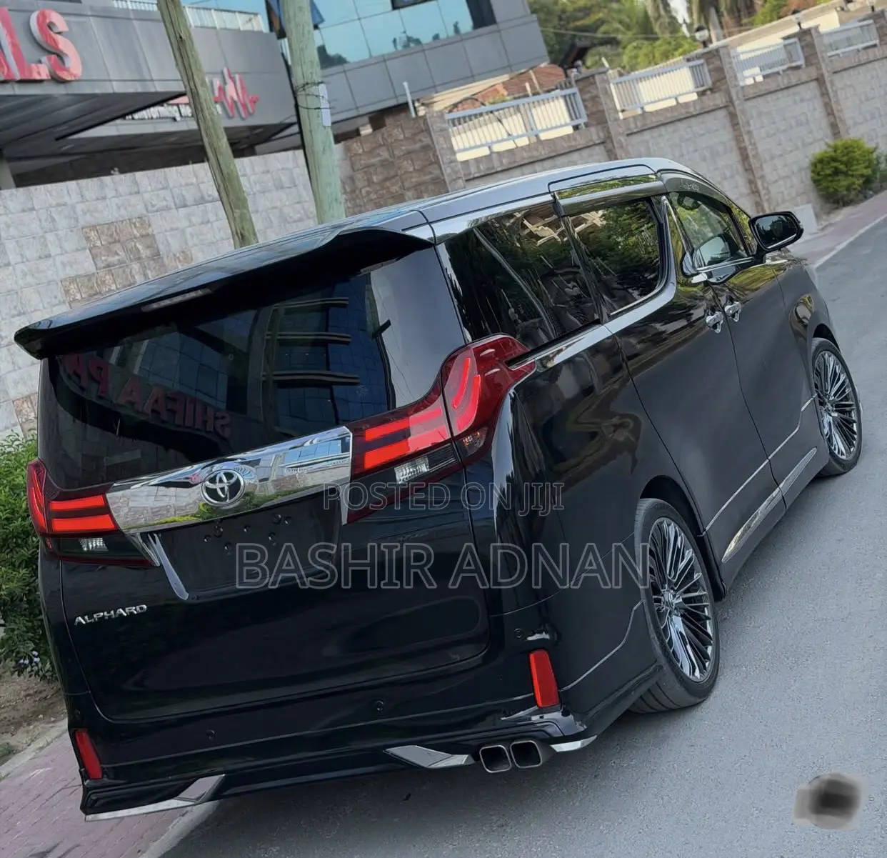 Toyota Alphard 2.5 Petrol FWD 2017 Black