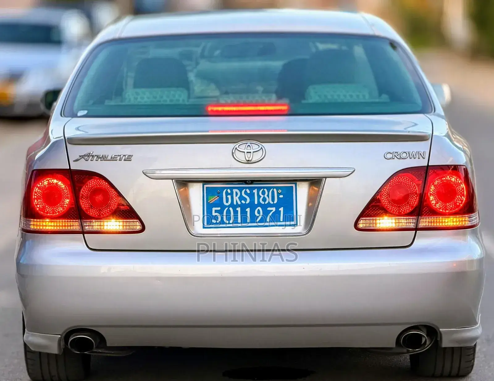 Toyota Crown 2006 Silver