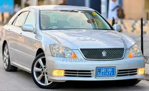 Toyota Crown 2006 Silver