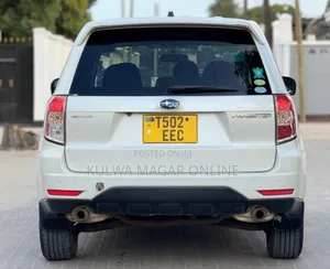 Subaru Forester 2009 White