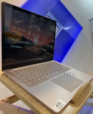 New Laptop Microsoft Surface Go 3 8GB Intel Core I5 SSD 256GB