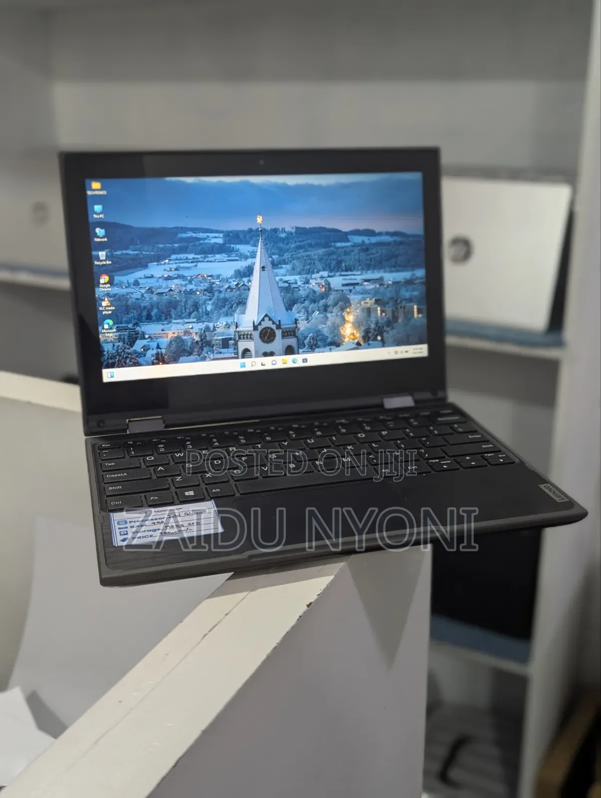 New Laptop Lenovo 300e 4GB Intel SSD 128GB