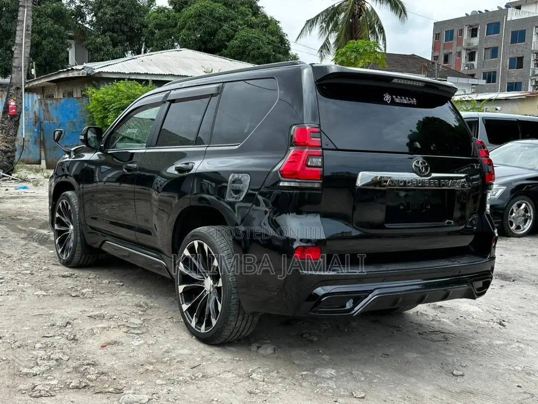 Toyota Land Cruiser Prado 2020 Black