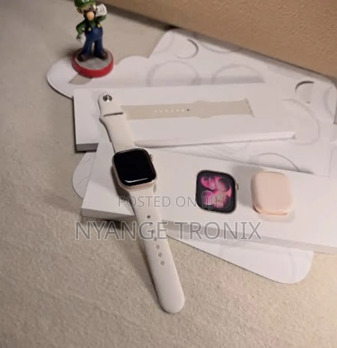 Apple Watch Series 11 GPS 42mm Sport Band