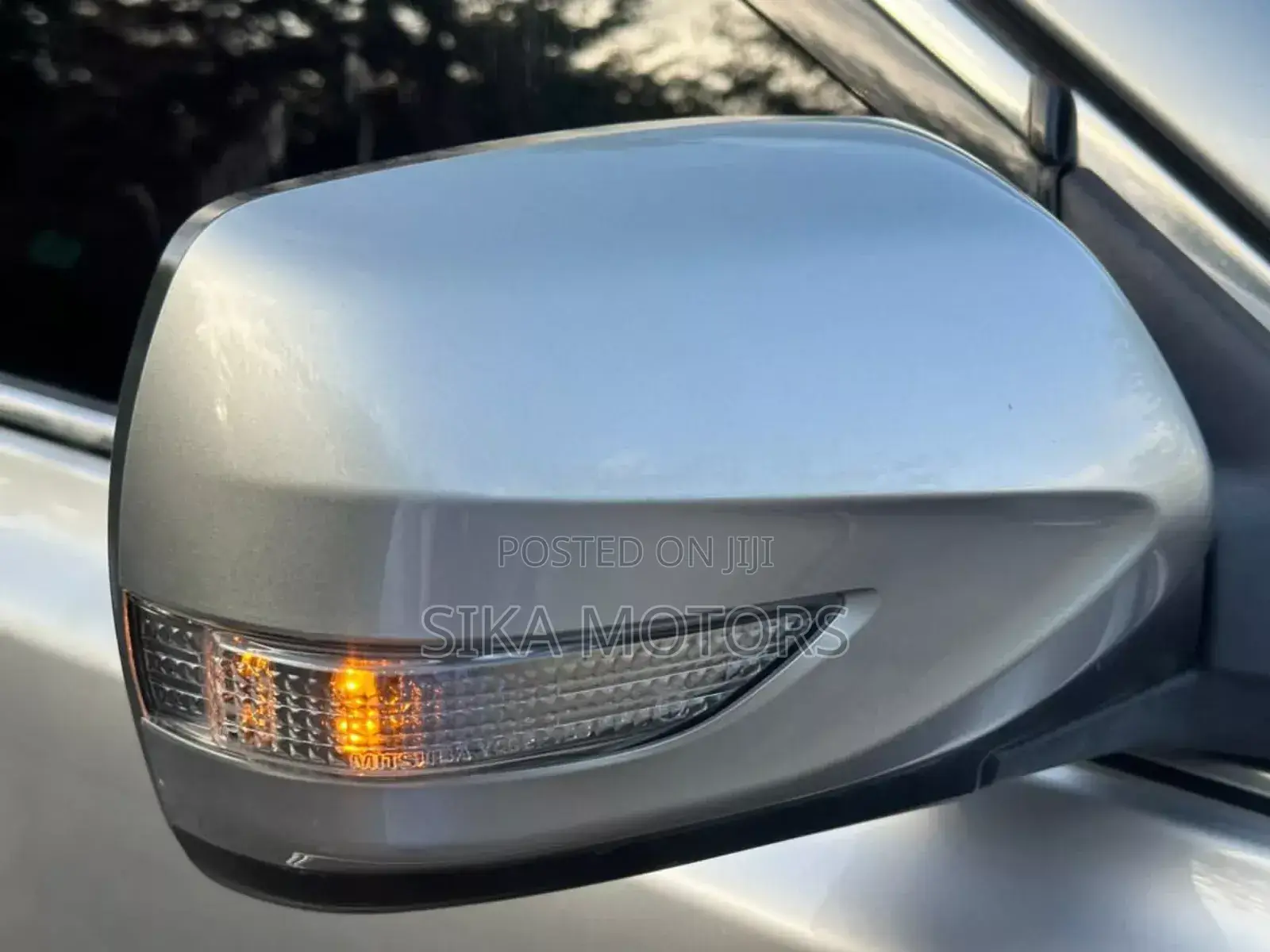 Subaru Legacy 2.0D Sedan 2010 Silver