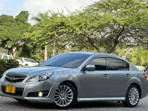 Subaru Legacy 2.0D Sedan 2010 Silver