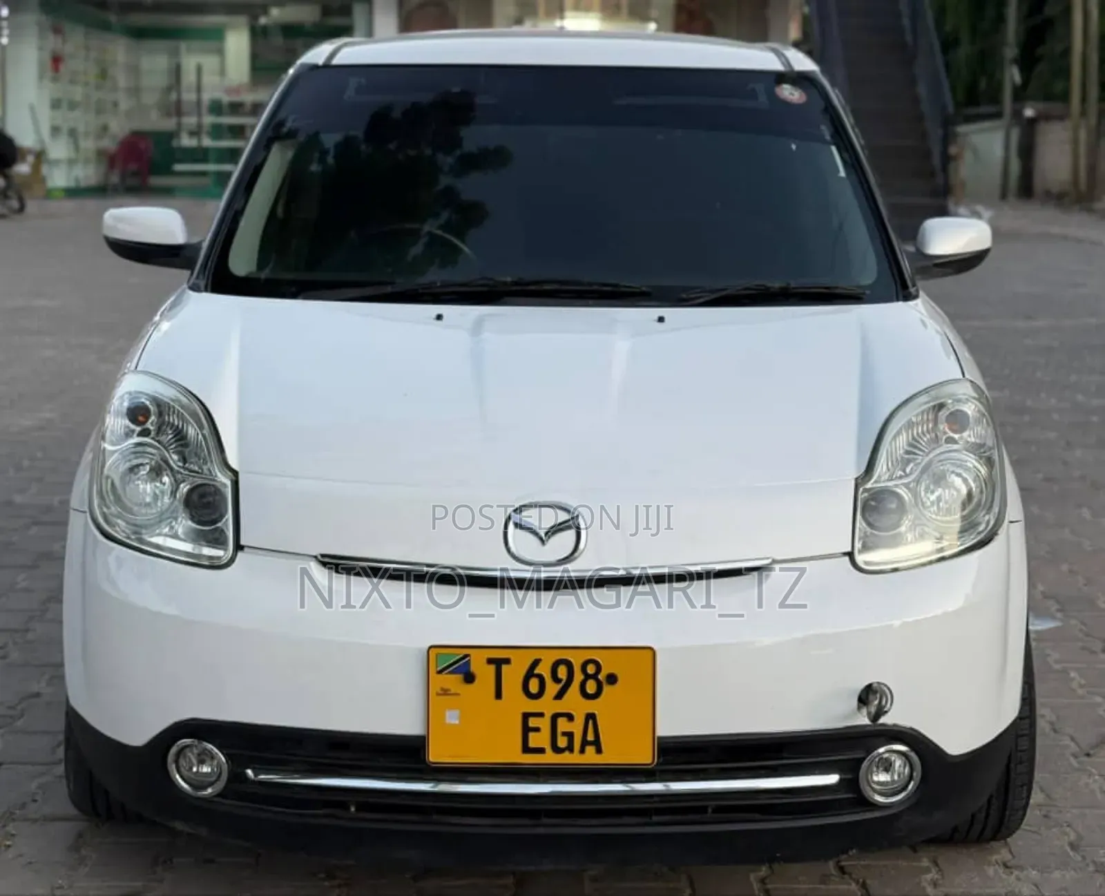 Mazda Verisa 2008 White