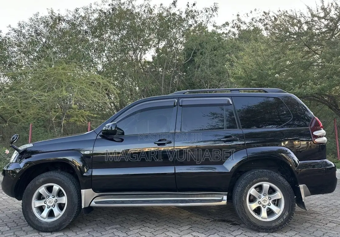 Toyota Land Cruiser Prado 2008 Black
