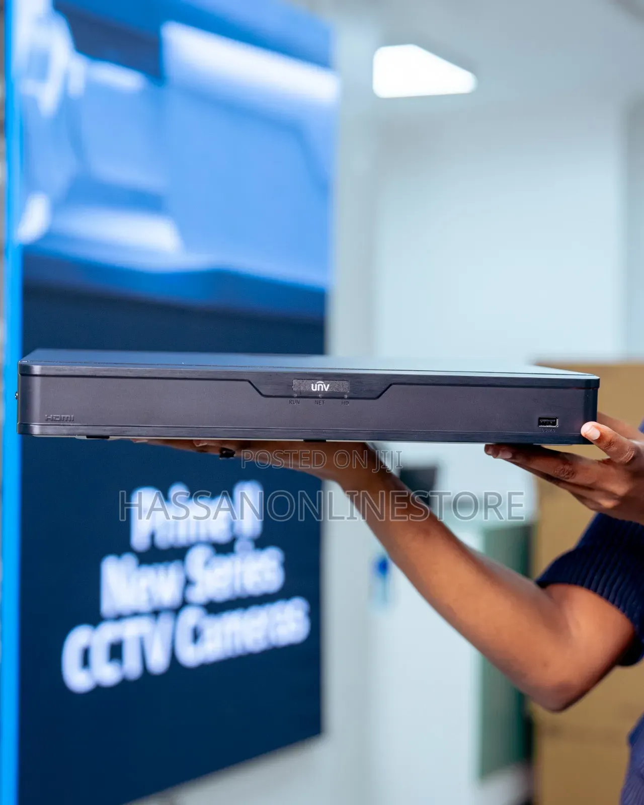 Unv Nvr302-16b-P16-Iq Network Video Recorder
