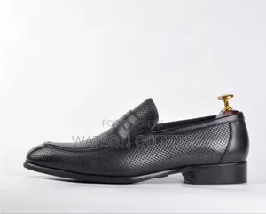 Men's Leather Shoes Totally Royal or Kingly