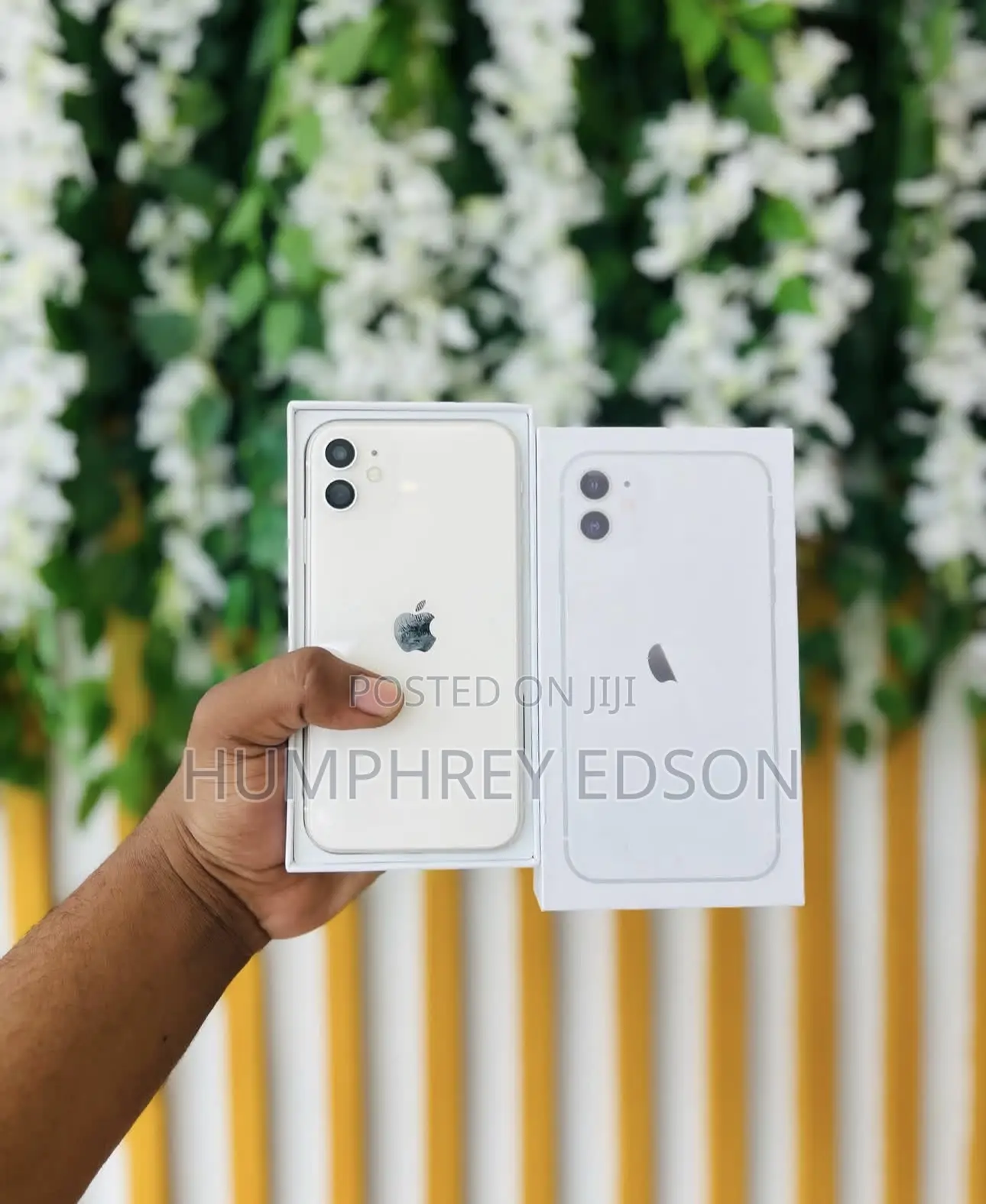 New Apple iPhone 11 64 GB White