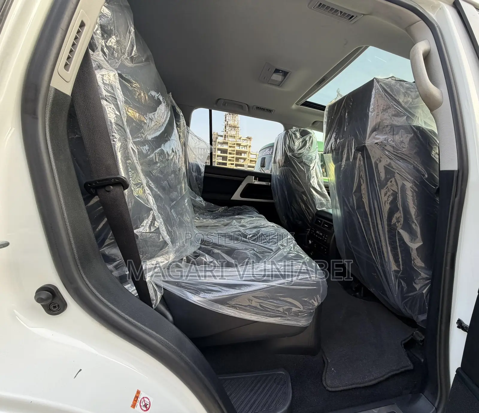 Toyota Land Cruiser 2021 White