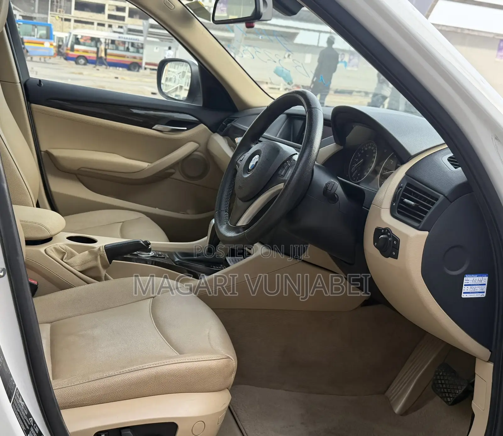 BMW X1 2012 Off white