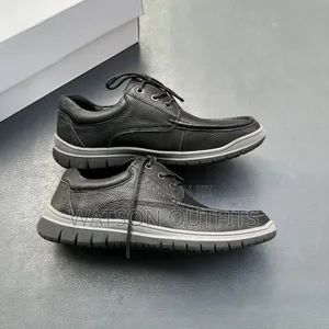 Men's Leather Shoes Very Very Understated and Smart