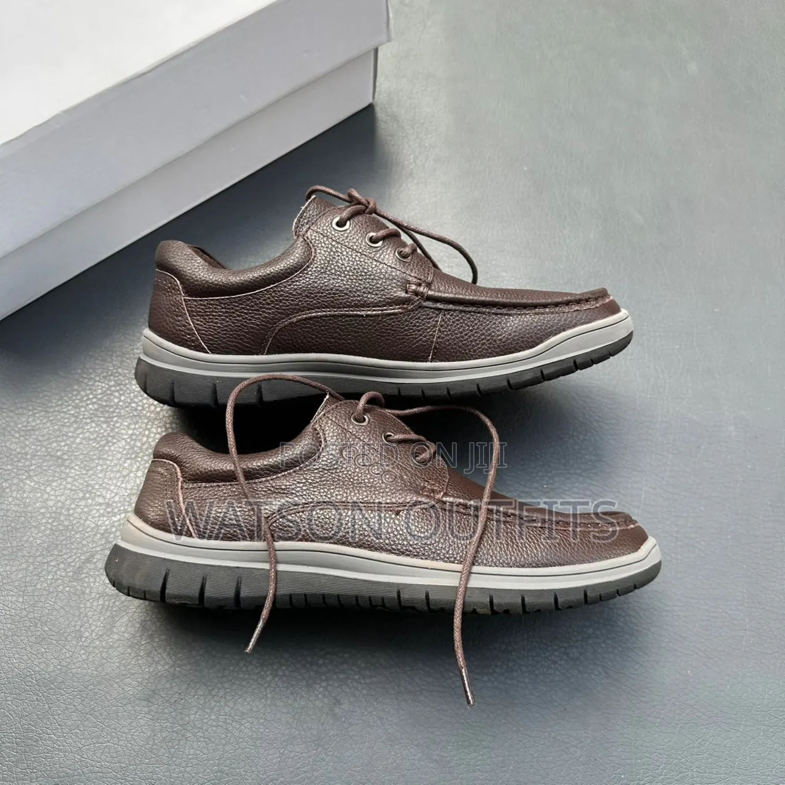 Men's Leather Shoes Very Very Understated and Smart
