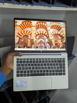 New Laptop HP ProBook 440 G8 8GB Intel Core I3 SSD 256GB