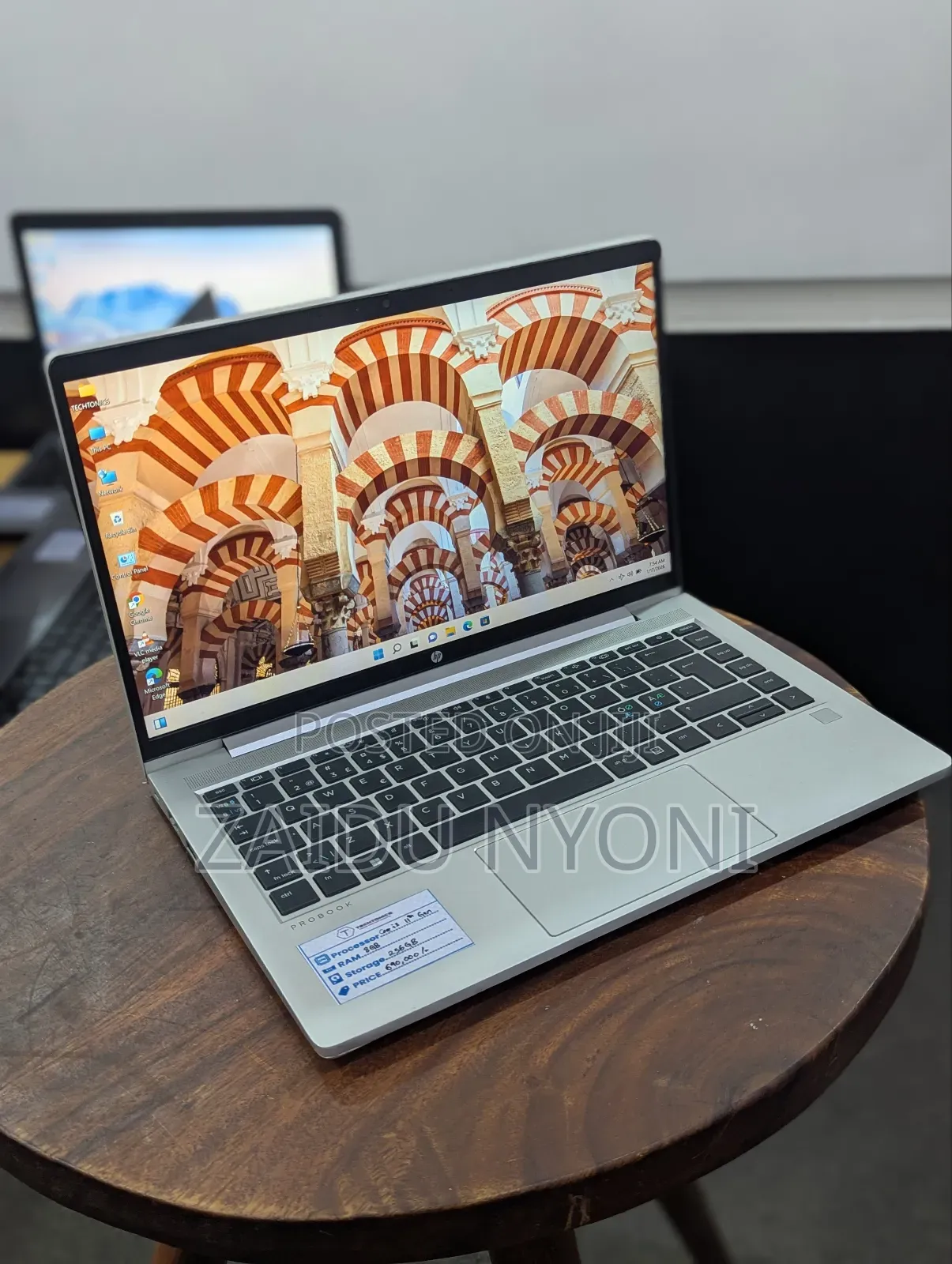 New Laptop HP ProBook 440 G8 8GB Intel Core I3 SSD 256GB