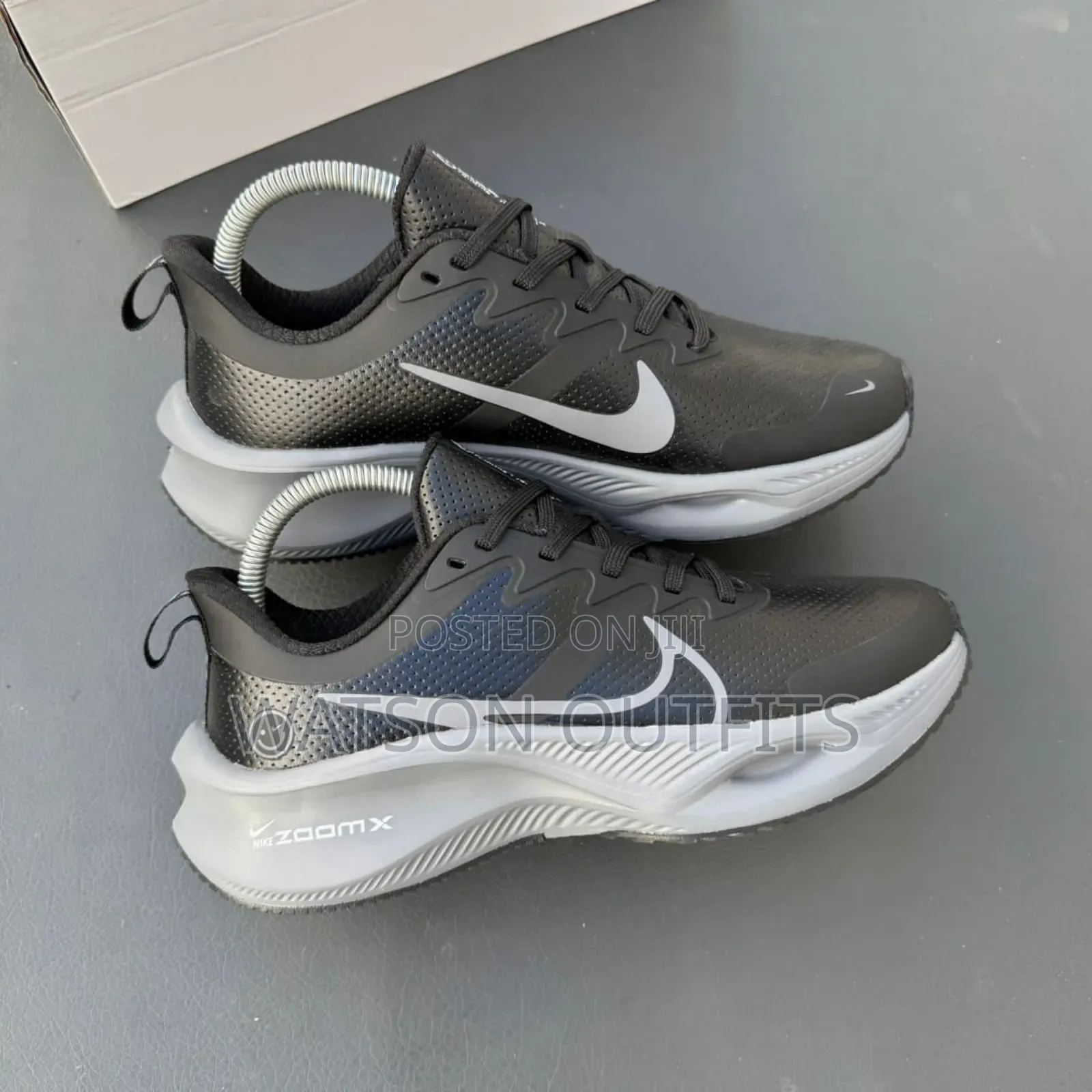 Men's Leather Sneaker Shoes Very Very Alluring