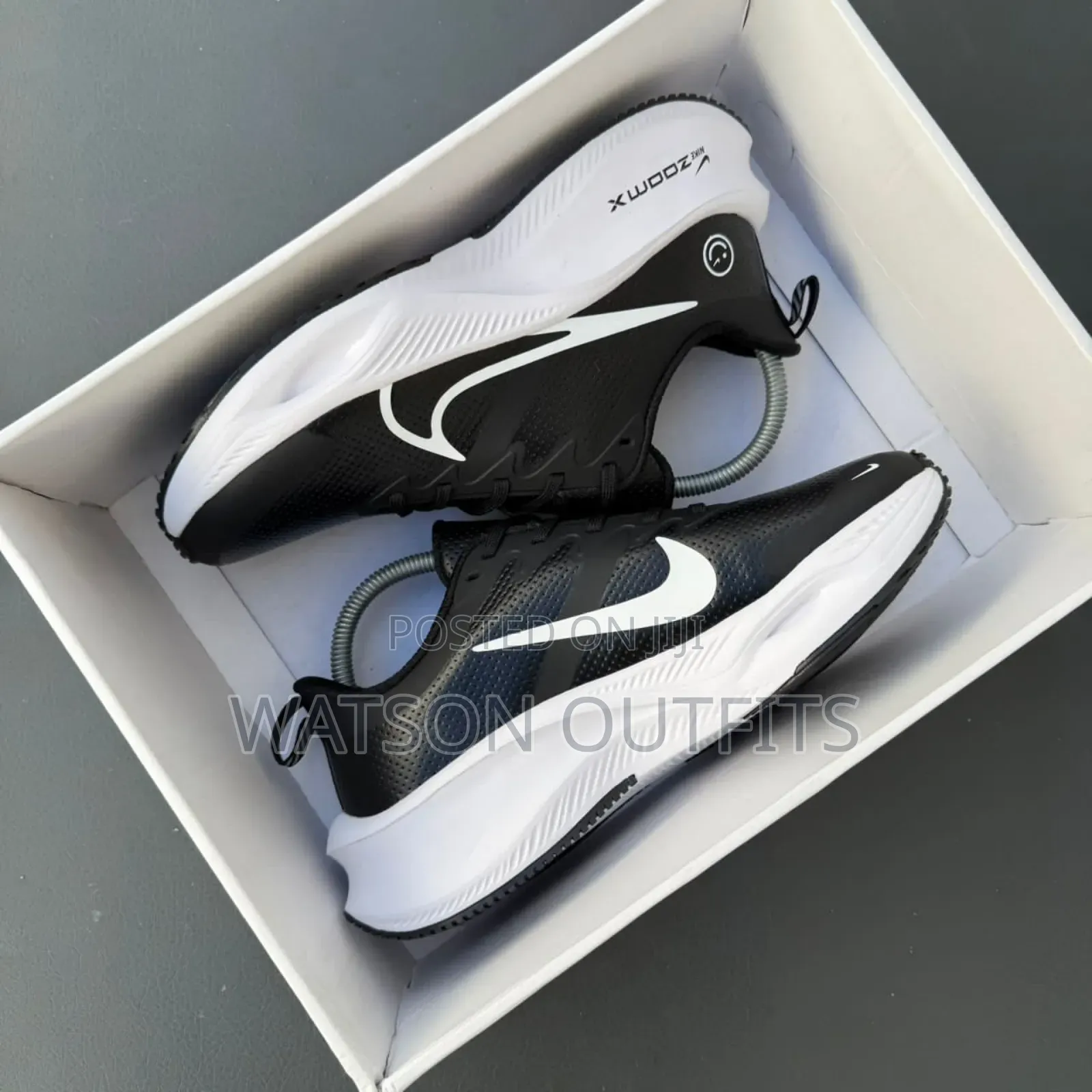 Men's Leather Sneaker Shoes Very Very Alluring