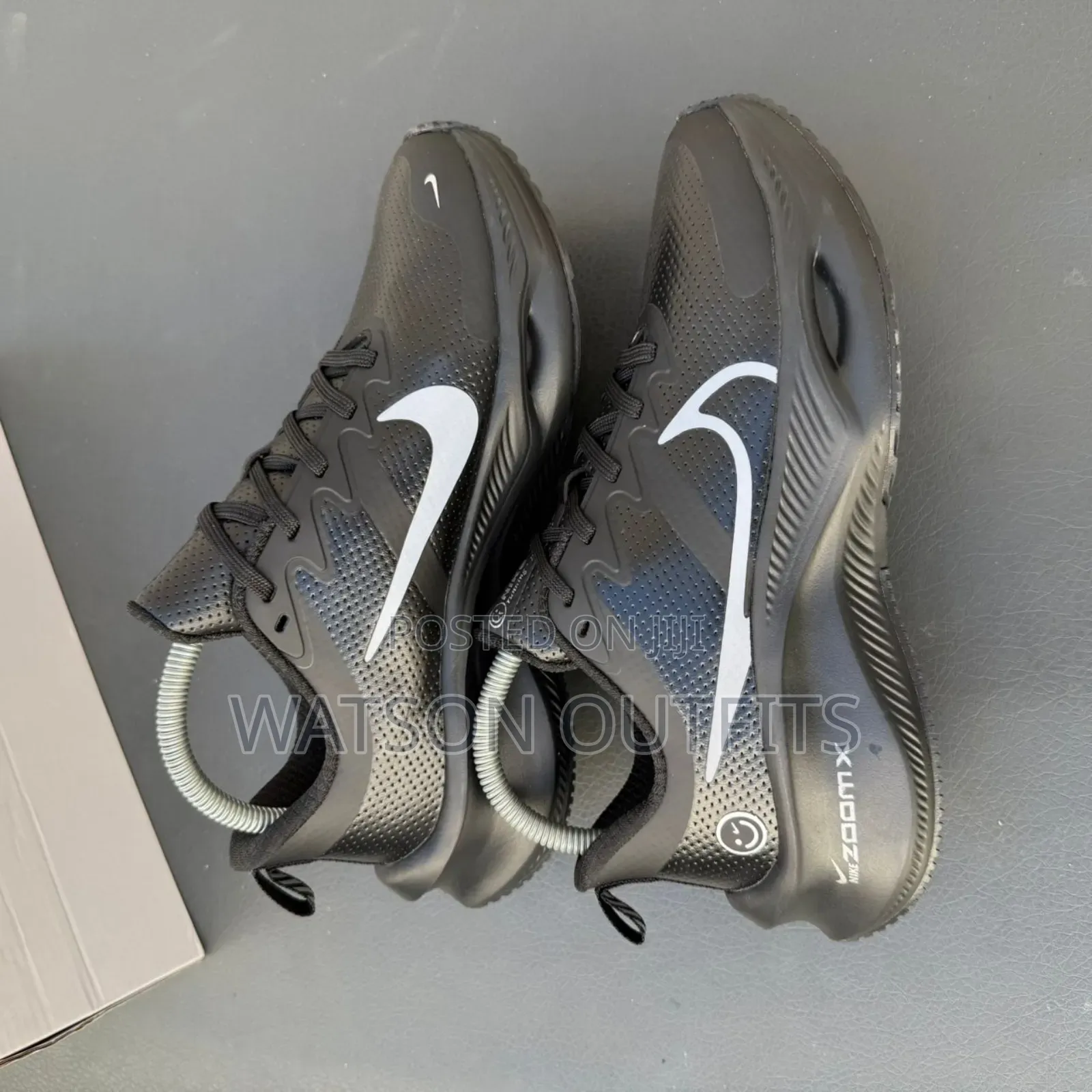 Men's Leather Sneaker Shoes Very Very Alluring