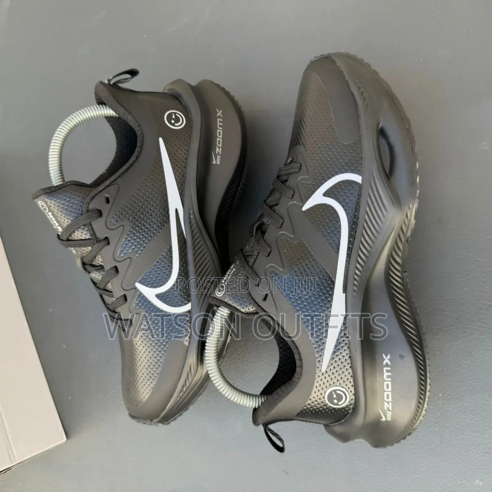 Men's Leather Sneaker Shoes Very Very Alluring