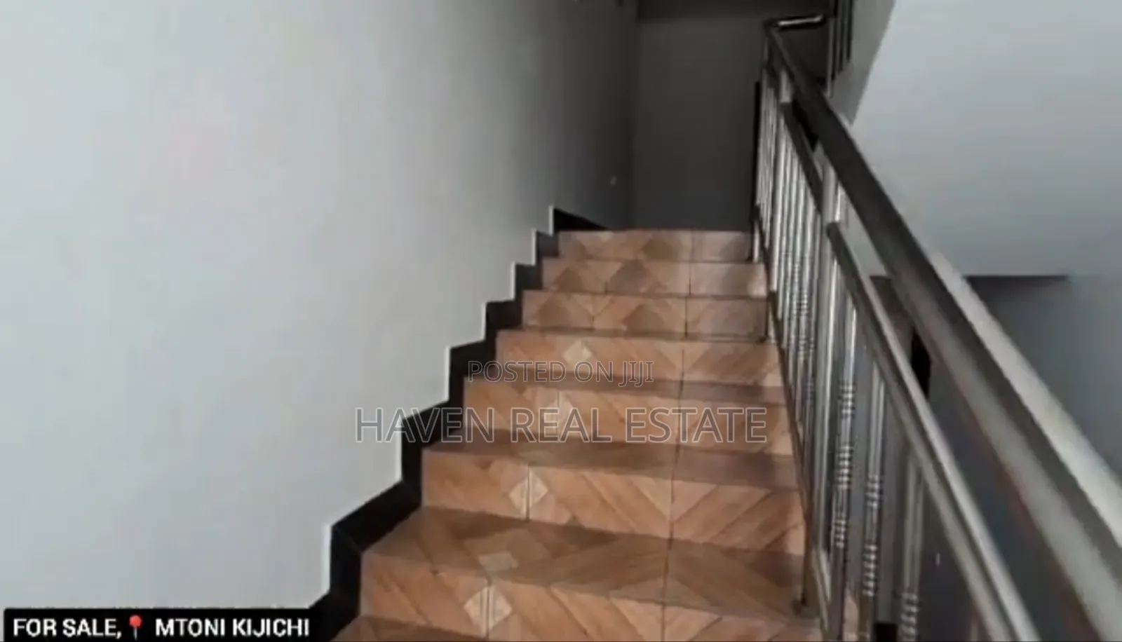8bdrm House in Mbagala Kuu for sale