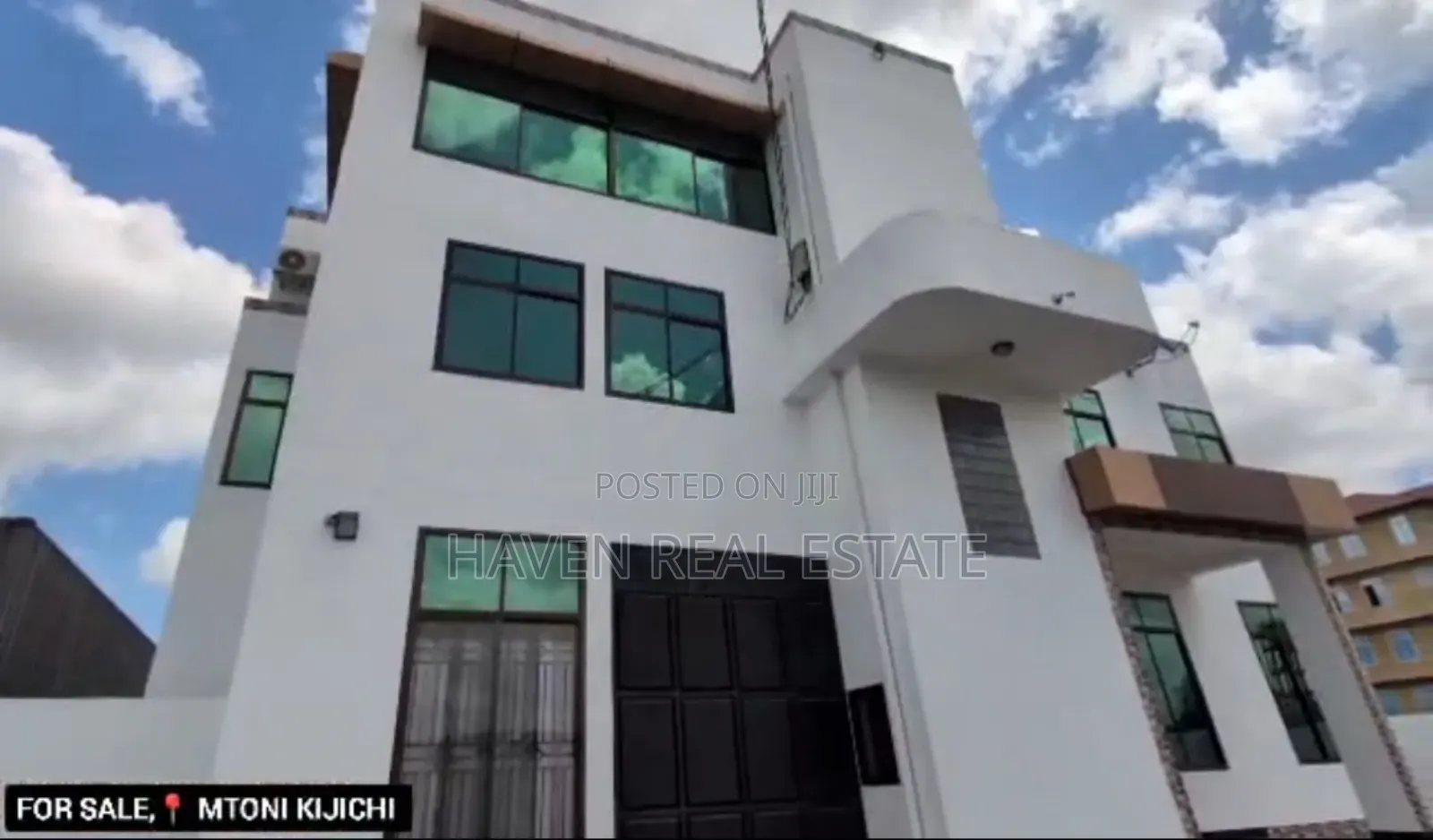 8bdrm House in Mbagala Kuu for sale