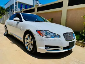 Jaguar XF 2011 White