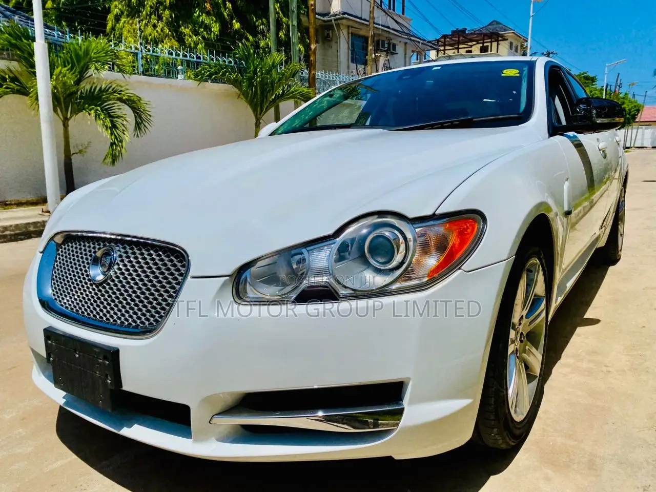 Jaguar XF 2011 White