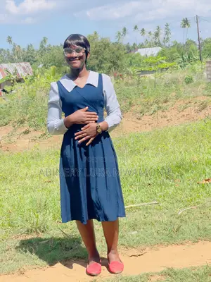 Female Supermarket Officer Required