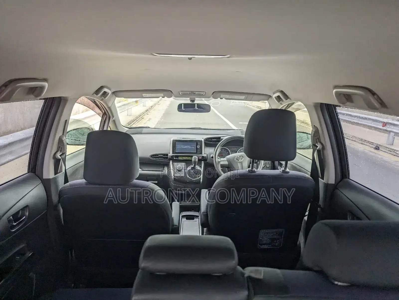 Toyota Wish 2012 Black